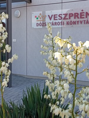 EKK Dózsavárosi Fiókönyvtár