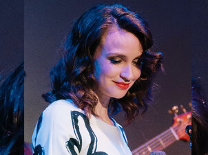 Törőcsik Franciska – “ÚTON.”