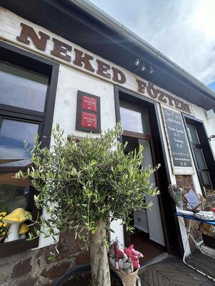 Neked Főztem Gasztrokocsma