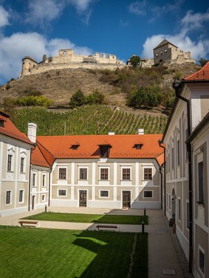 Sümegi Püspöki Palota