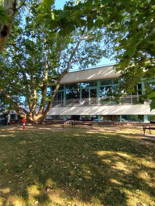 Pannónia Kulturális Központ és Könyvtár