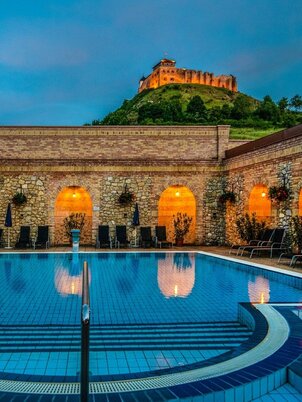 Hotel Kapitány Wellness**** | Sümeg