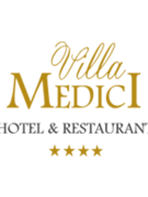 Villa Medici Hotel**** és Étterem